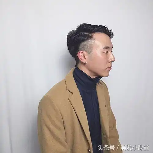 雅痞式的男士发型,选择这些发型,与油头说拜拜
