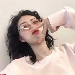 优质女头陈子昂
