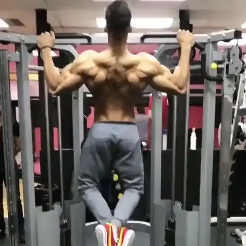 猛男健体盘点国外那些肌肉炸裂的肌肉男
