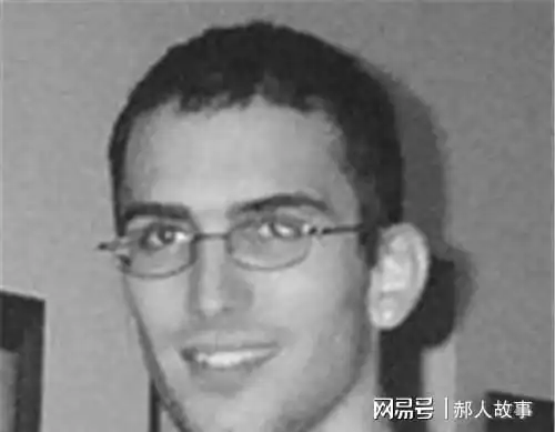 12岁男孩因不想写作业,回家黑掉校园网,今20岁的汪正扬过得咋样
