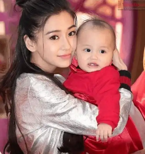baby与黄晓明离婚的消息在互联网上流传,不攻自破

