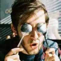 超越自我,努力生活
