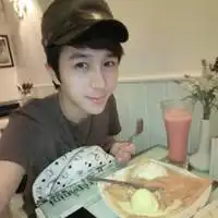 孤傲的男子qq头像一辈子有多少的来不及和差一点2
