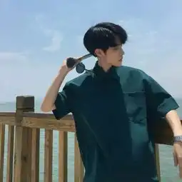 只有陪伴在身边,才算是拥有吧

