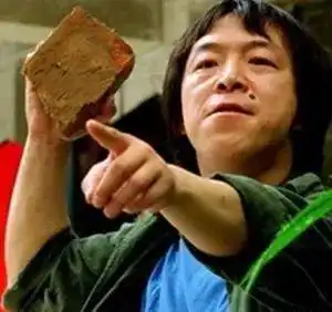 身家过亿的黄渤,开千万豪车游三亚,为何要送父亲进养老院
