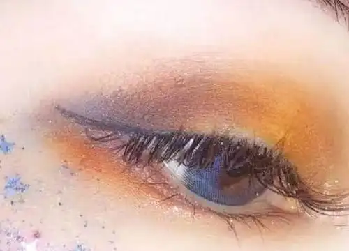 心理测试你最喜欢哪个眼妆测你最吸引哪个层次的男人,超准
