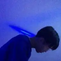 2019男生韩版最新最火蓝色头像
