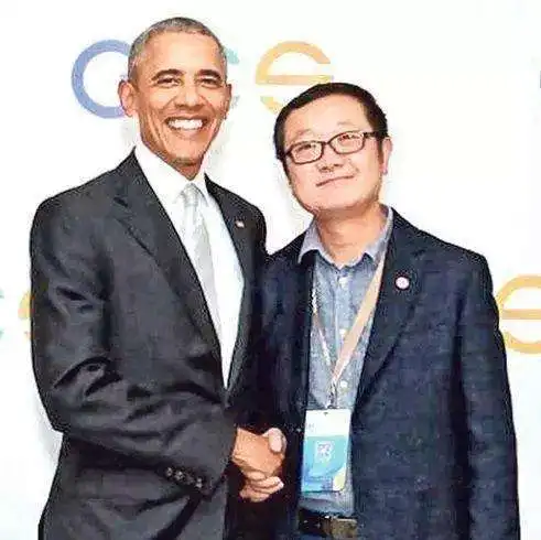 1977年,美国向宇宙发射一块金盘,刘慈欣简直是毁灭人类的愚行
