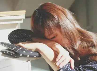 我月薪10万,凭啥娶36岁的大龄剩女相亲男转身和25岁女人结婚
