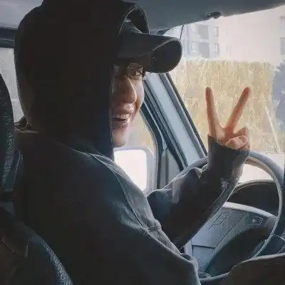 真人男头高清好看的男生头像真人图片大全免费下载头像控