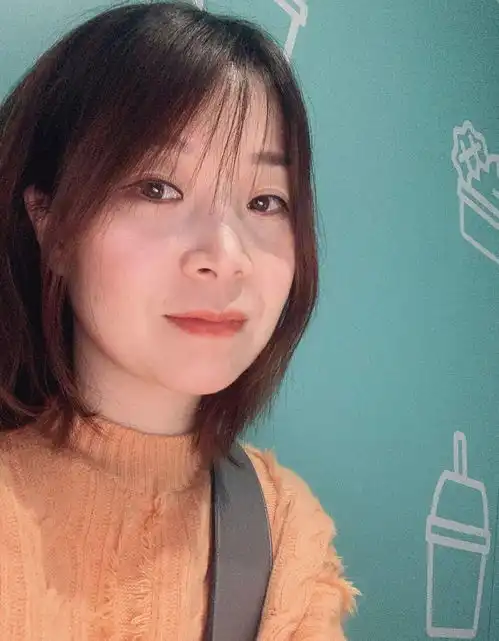 每日嘉宾想要自己创业的温柔女偏爱开朗阳光做事有度的男士
