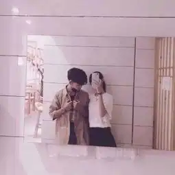 双人情侣头像亲吻霸气个性超甜一对
