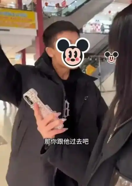 女子夸闺蜜男朋友大方,老公不高兴了,网友没有对比就没有伤害
