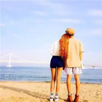 情感爱上一个人是什么样的感觉
