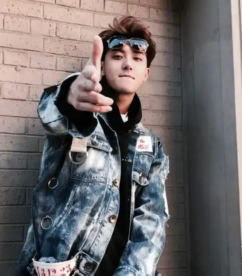 圈内黑粉最多的男星黄子韬上榜,蔡徐坤第二,第一无法反驳
