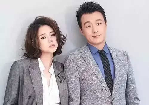 40岁佟大为近照,大女儿比老婆还美,二女儿颜值却一言难尽
