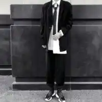 领带黑色头像
