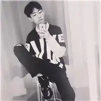 帅哥你的头像对是我的头像
