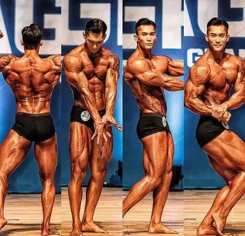 肌肉男直播吃健身餐,肉体却比食物更加诱人......
