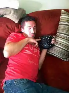 这么逗比的男生,是怎么找到女朋友的
