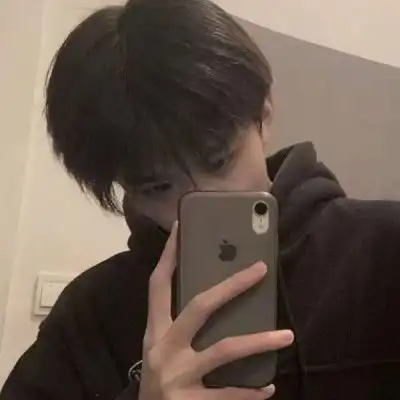 发给男朋友超有安全感的长句文案
