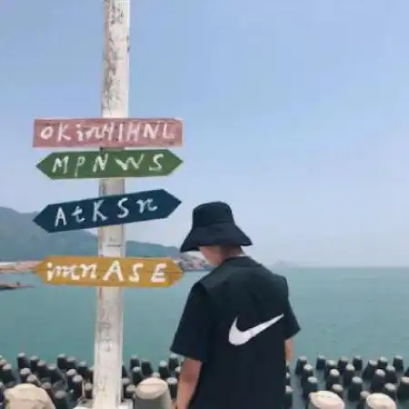 2020最新潮流情侣头像霸气高清大图两张一人一张
