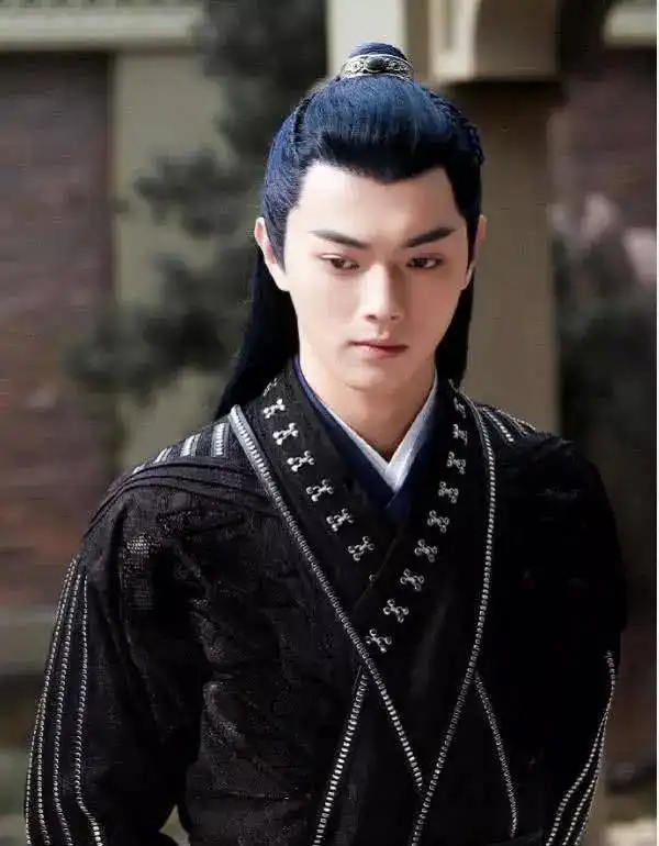 当今男演员,朱一龙胡歌肖战许凯罗云熙,谁最适合出演楚留香

