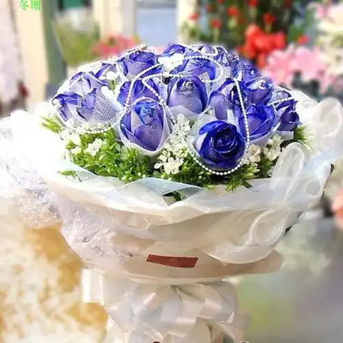 从不依赖男人的三大生肖女,不愿向别人低头,骨子里很傲娇
