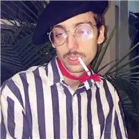 人心夜销魂我心已凉寂寞伤感男生抽烟图片
