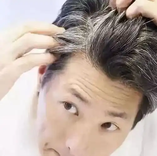 岁月如飞刀,刀刀催人老一个人变老的明显迹象是什么