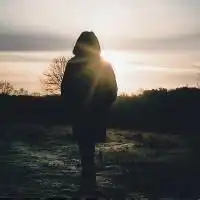 伤感男头像背影最简单好看背影头像男生
