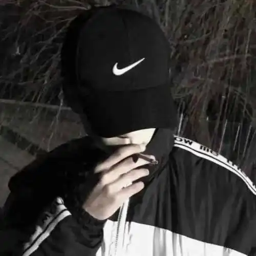 微信网名简单两个字的游戏昵称
