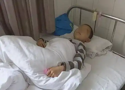 98年,浙江男子谋杀堂弟后潜逃21年,被警方抓到才知堂弟没死
