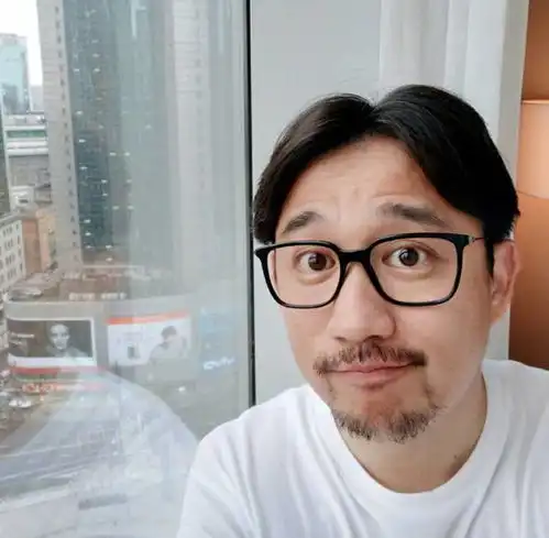 有趣的男人才靠谱
