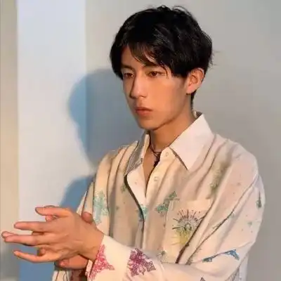 成熟男生头像望你稳重与ta重新男生头像我要个性网
