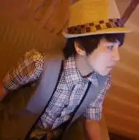 谁有伤感唯美的qq男生头像
