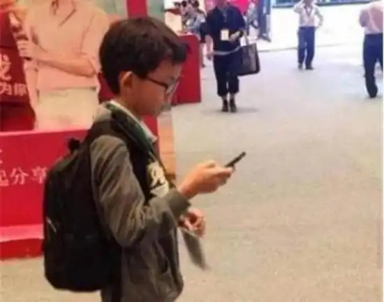 13岁黑掉360公司网站的小学生,号称中国最小的黑客,如今怎样了
