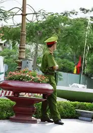 越南小姐温婉清秀男人为何钟情戴绿帽
