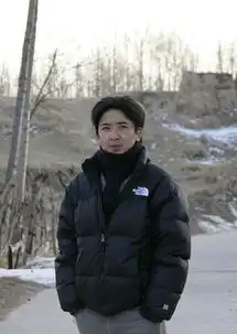 昨晚像极了夏夜
