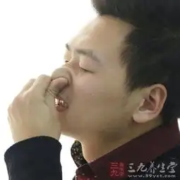 经常捏鼻子擤鼻涕竟是天大的错误
