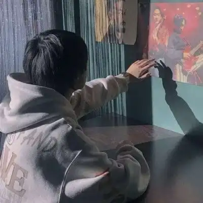 适合男生发的丧文
