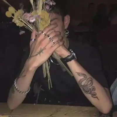 超好看的男生头像第四期
