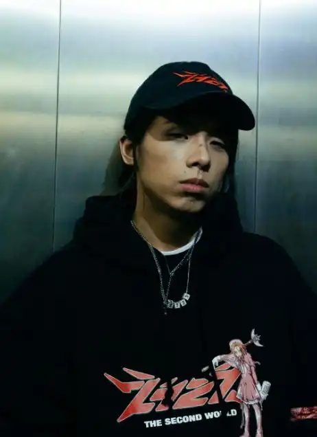 艾热全家上阵追星idol,原来rapper人均迷弟
