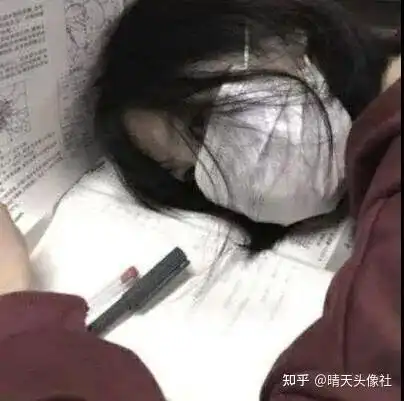 原宿风女生头像,明天生动而具体,有且只有一个你
