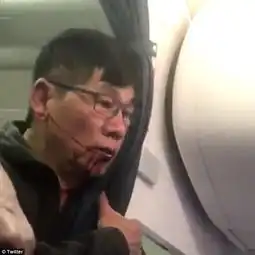 美联航被拖拽当事人这事毁了我一切准备起诉
