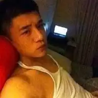 qq头像男头男生
