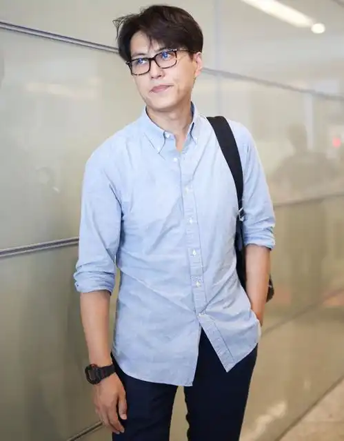 为什么说男人50岁以后,同龄人之间差距越大一看穿搭二看体态
