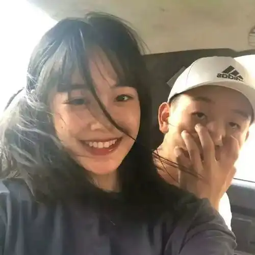 抖音热款情侣头像真人高清2019时尚霸气高清好看的双人情头
