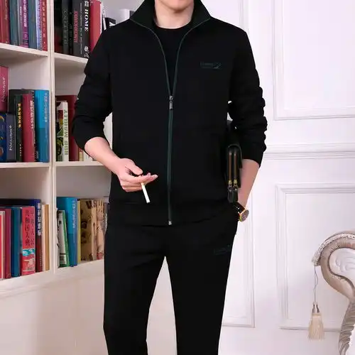 中老年运动套装,时尚男人的休闲服装,穿出不同的优越感
