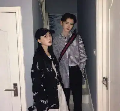 老婆,别折腾了,挑拨儿子娶小三,半年婆婆门后痛哭